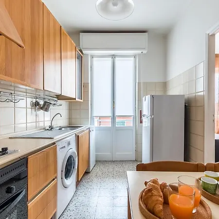 Sunshine House * Lerici